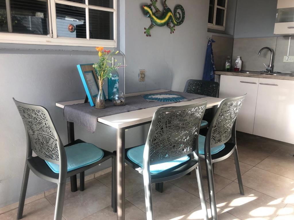 Palmhouse Apartments Aruba 1- 4 Persons Savaneta Buitenkant foto